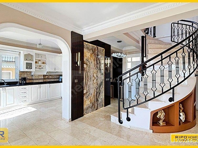 Kargıcakta bulunan Seçkin Gold City kompleksinde lüks villa. - Görsel 13