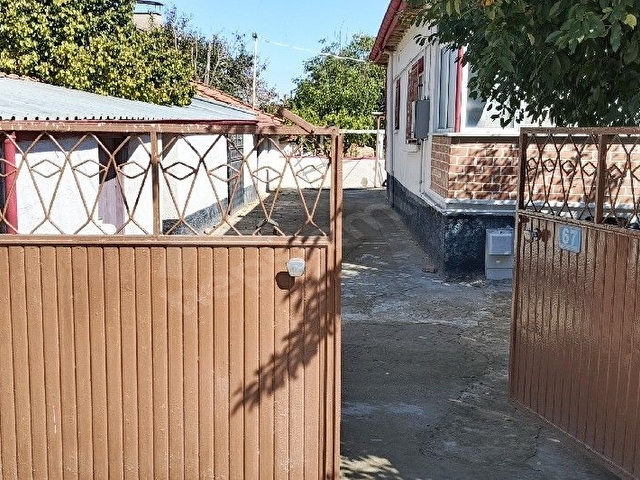 7500 m2 satılık konut imarlı arsa, şehir merkezi cadde üzeri