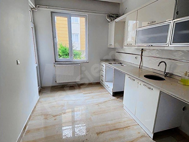 YEDİTEPE ERDEM KOLEJİNE YAKIN,KULLANIŞLI,5-10 ARASI,SATILIK2+1 - Görsel 3