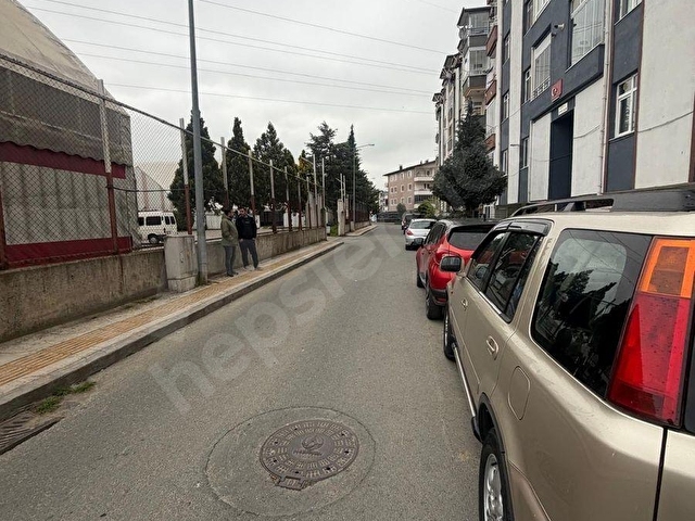 ŞİRİNEVLERDE MERKEZİ KONUMDA 3+1 KİRALIK DAİRE - Görsel 2