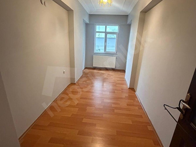 ŞİRİNEVLERDE MERKEZİ KONUMDA 3+1 KİRALIK DAİRE - Görsel 12