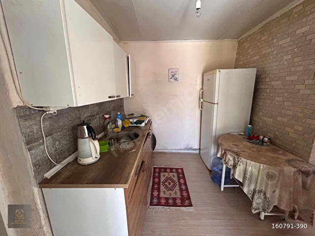 3 Kat İmarlı Köy Evi | 262.5 m² Arsa İçinde 2+1 Kargır & Kerpiç - Görsel 6