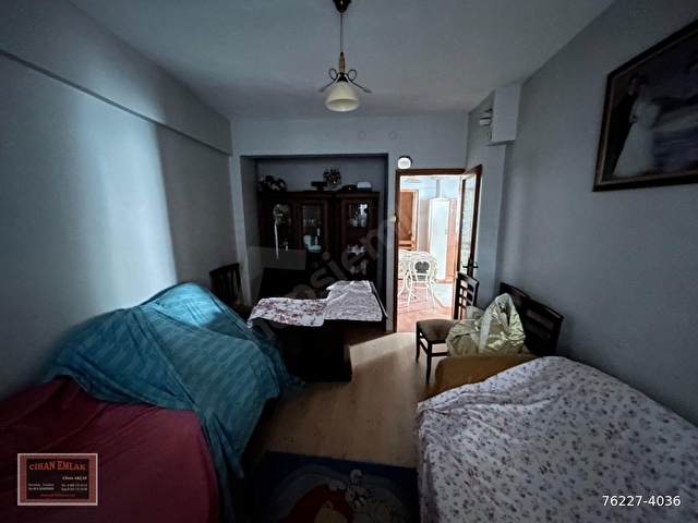 ERDEK TE KİRALIK FUL EŞYALI - YÜKSEK GİRİŞ - BALKONLU - BAKIMLI 3+1 DAİRE - Görsel 18