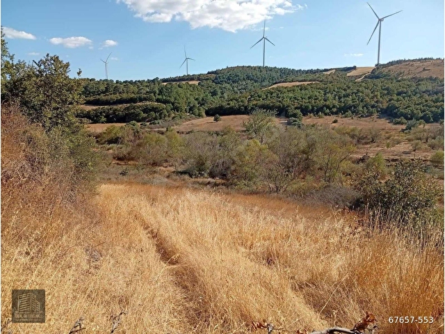 Çanakkale Bayramiç Köylüde Gölete Yakın 1800 M2 Fırsat Tarla