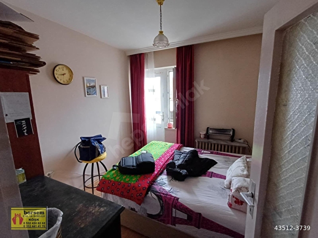 GOP HİRFANLI SOKAKTA UĞURMUMCU CADDESİNE YAKIN 2.KAT ÖN CEPHE 130 M2 3+1 SATILIK DAİRE - Görsel 8