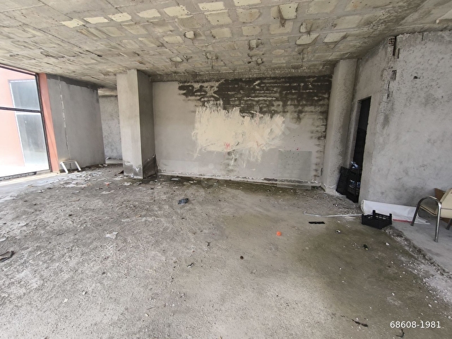 ASİLDEN MİTHATPAŞA MAHALLESİNDE 141 MT KULLANIM ALANLI