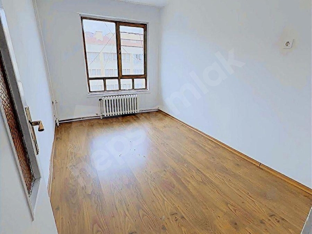 ATAHAN EMLAK DAN 3+1 ASANSÖRLÜ GENİŞ BOŞ DAİRE ULUCANLAR CAD. - Görsel 5