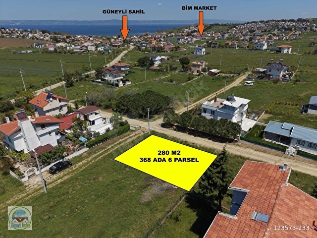 GÜNEYLİ EMLAKTAN SATILIK DENİZE YAKIN 280 M2 MÜSTAKİL ARSA