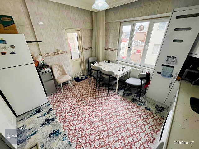 AKTİFTEN TRAMVAYA YAKIN 3 CEPHELİ GENİŞ 3+1 SATILIK DAİRE - Görsel 12