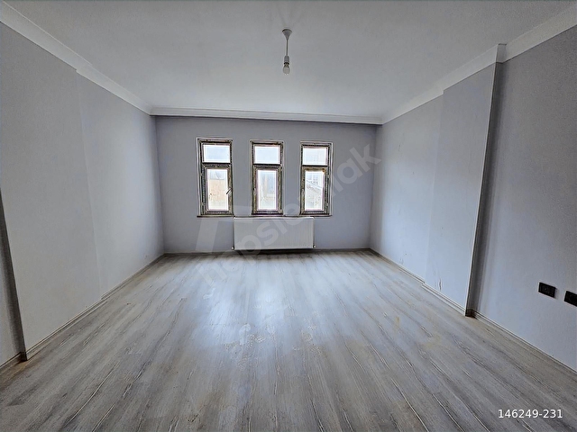 GÖRGEÇ EMLAKTAN MASRAFSIZ SATILIK 3+1 140 M2 DAİRE - Görsel 14
