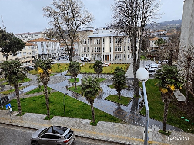 GÖRGEÇ EMLAKTAN MASRAFSIZ SATILIK 3+1 140 M2 DAİRE - Görsel 24