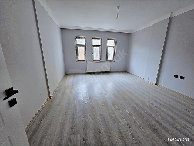GÖRGEÇ EMLAKTAN MASRAFSIZ SATILIK 3+1 140 M2 DAİRE - Görsel 11