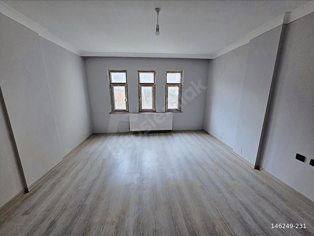 GÖRGEÇ EMLAKTAN MASRAFSIZ SATILIK 3+1 140 M2 DAİRE - Görsel 12