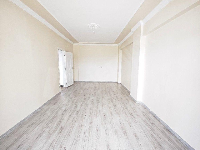 EVİM EMLAKTAN SATILIK HASARSIZ  2+1 DAİRE - Görsel 5