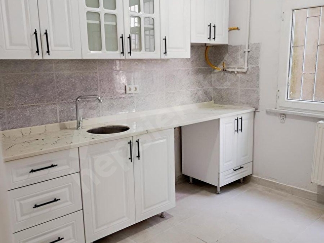 Beykoz Çubukluda Geniş 2+1 Yeşillikler İçerisinde Aileye Kiralık - Görsel 2