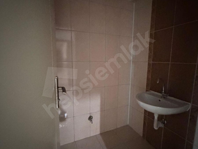 Zonguldak merkez kozlu güney Mahallesi’nde 3 + 1 geniş ferah bir daire site içerisinde - Görsel 22
