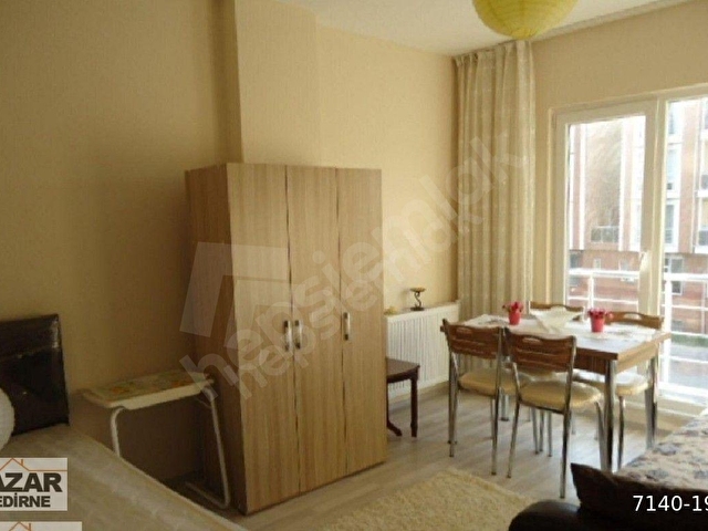 HIZLITREN GARI KARŞISI,MERKEZİ KONUMDA,HER YERE ÇOK YAKIN,FULL EŞYALI,BALKONLU 1+1 SATILIK DAİRE - Görsel 4