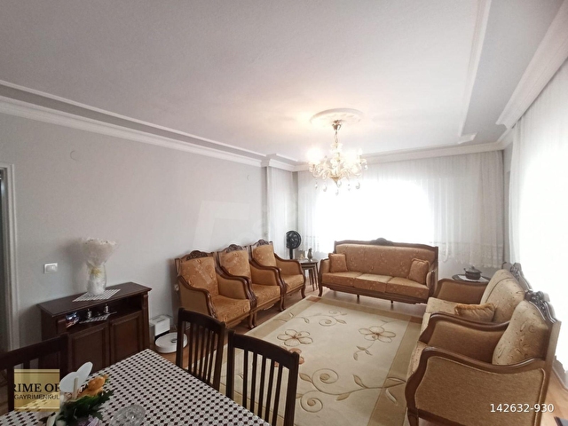 OSMANLI MAHALLESİ SİTE İÇİ MERKEZİ KONUMDA 3+1 SATILIK DAİRE - Görsel 3