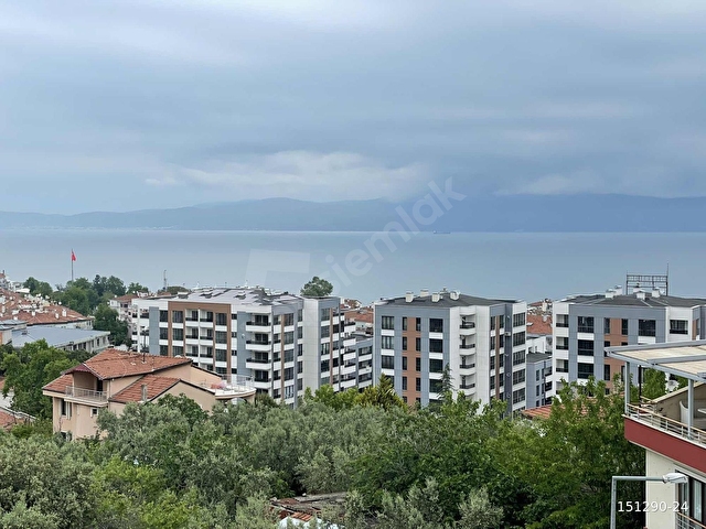 ÖMERBEY MAHALLESINDE DENIZ MANZARALI KIRALIK DUBLEKS DAIRE - Görsel 15