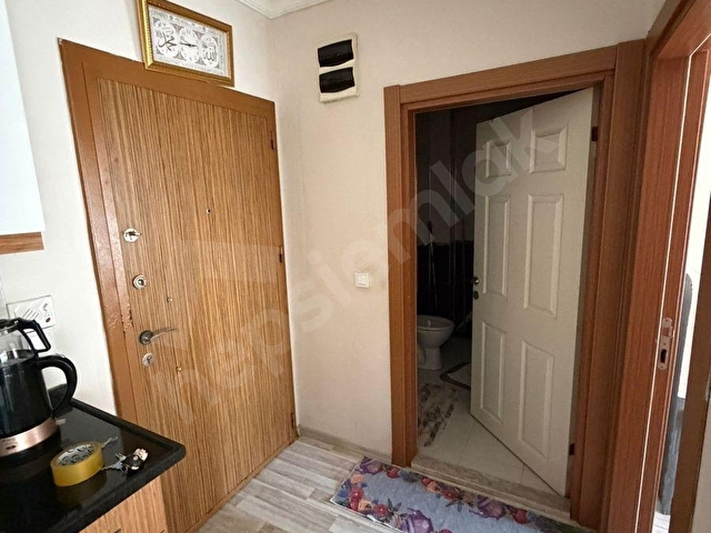 ÇUHALLI DA PLAJA 100 M MESAFEDE EŞYALI SATILIK 1+1 DAİRE - Görsel 5