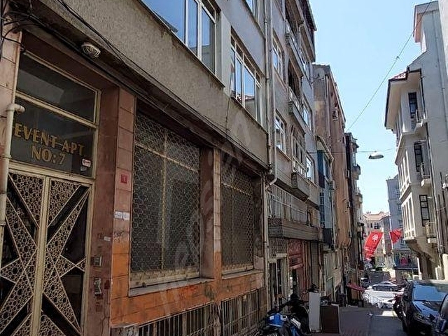 fatih atikali fevzi paşa caddesine 3. parsel komple 4 katlı bina - Görsel 20