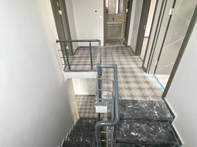 4+1 sıfır iskanlı 185 m² boş daire kısmi deniz manzaralı köşe cephe lüx daire - Görsel 8