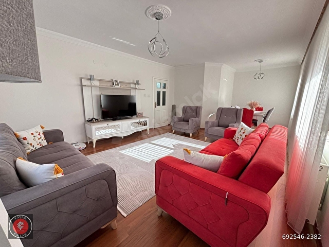AKDERE MAH 4+1 ASANSÖRLÜ 240m2 CADDE ÜZERİ MANZARALI SATILIK DUBLEKS