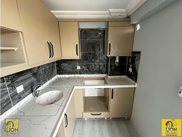LION EMLAKTAN YILDIZDA 1+1,KAPALI OTOPARKLI,SIFIR FIRSAT DAİRE - Görsel 5