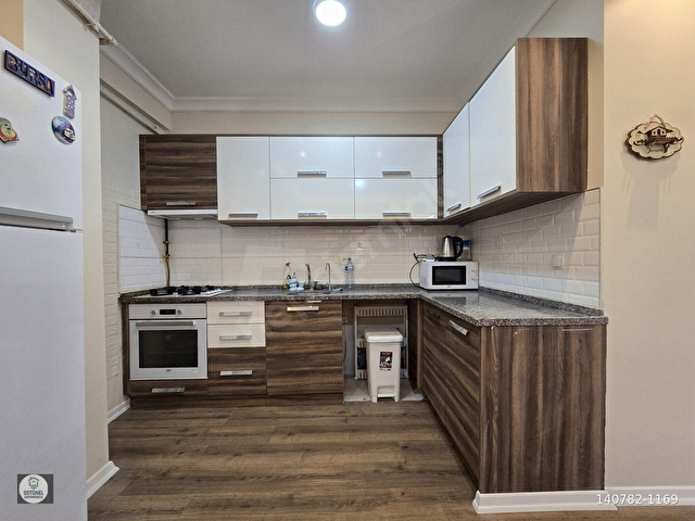 ÜSTÜNELDEN BAHÇE KULLANIMLI GENİŞ M2Lİ 3+1 SATILIK DAİRE - Görsel 11