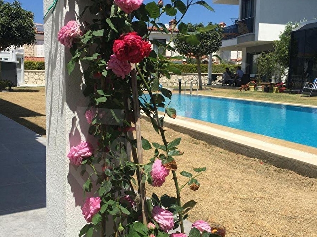FOR SALE & FOR RENTTEN 3+1 ŞİFNEDE SİTE İÇİNDE MÜSTAKİL 250M2 HAVUZLU VİLLA - Görsel 22