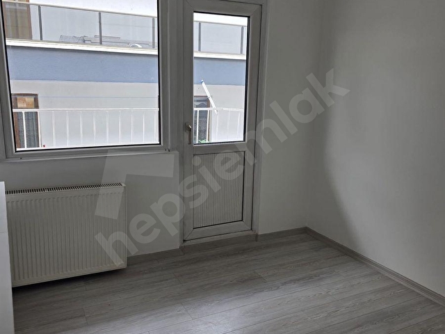 Bahçeli merkezi konumda kiralık  3 + 1 45000 - Görsel 16