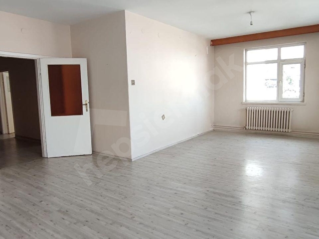 SANATORYUM CADDESİ YAKINI 3+1 BAĞIMSIZ SALONLU KİRALIK DAİRE - Görsel 7