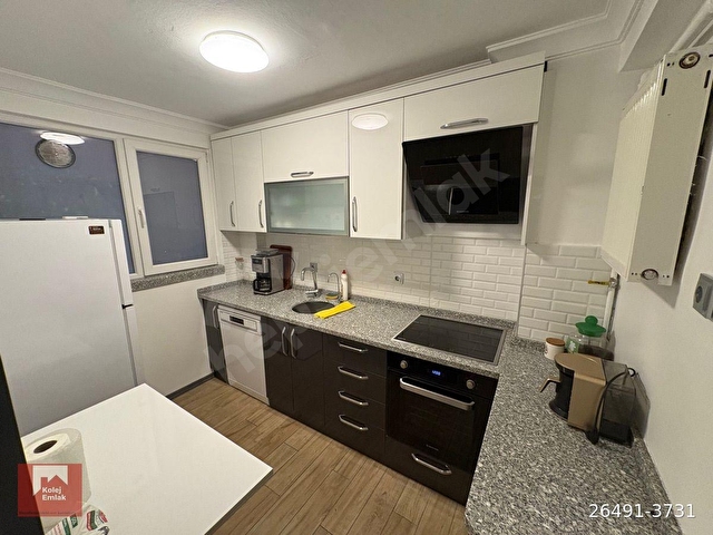 YÜKSEL CADDESİ BAYINDIR 2 SOKAKTA KÖŞEDE BAHÇE KULLANIMLI 2+1 KOMBİLİ - Görsel 16