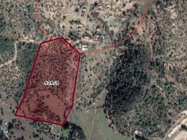 YATIRIMLIK MUHTEŞEM ARAZİ ELEKTRİK YOLU SUYU VE EVİ OLAN ARAZİ - Görsel 6