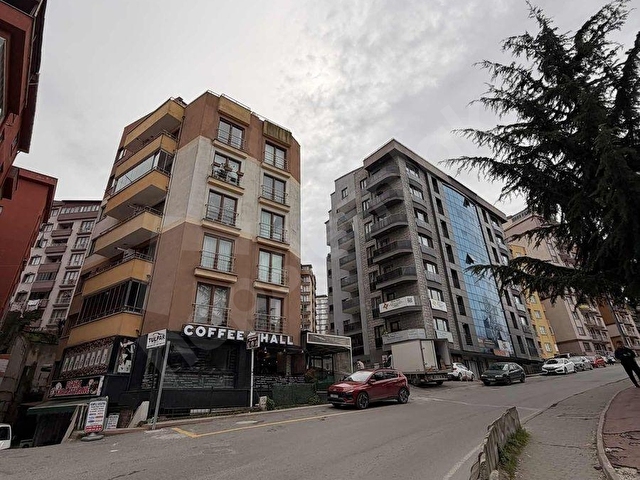 KAYA EMLAKTAN SATILIK EŞYALI BALKONLU SATILIK 1+1 DAİRE