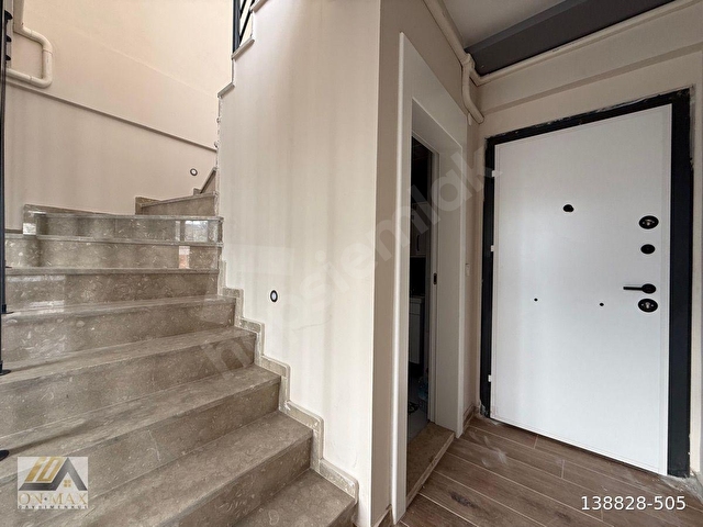 ONMAX BAHÇELİEVLERDE SATILIK SIFIR 2+1 150 M2 KAT DUBLEKS DAİRE - Görsel 15