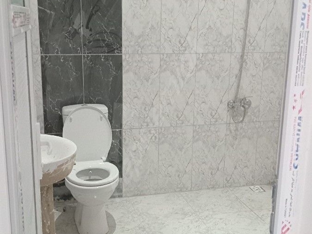 2+1 Geniş oturumlu cepheleri açık ferah daire - Görsel 7