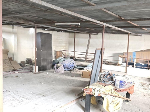 RUHSATLI SANAYİ ELEKTİRİĞİ VAR 325 M2 DEPO ALANI 110 M2  2+1 EV KOPLE SATILIK - Görsel 24
