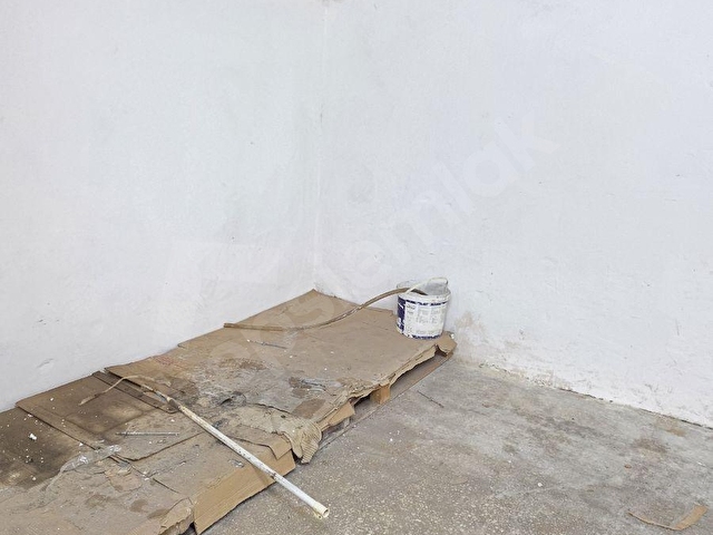 RUHSATLI SANAYİ ELEKTİRİĞİ VAR 325 M2 DEPO ALANI 110 M2  2+1 EV KOPLE SATILIK - Görsel 17