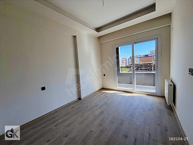 MERSİN MEZİTLİ KİRALIK GENİŞ BALKONLU SIFIR 1+1 DAİRE - Görsel 23
