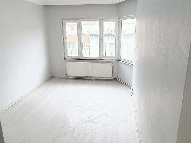 TEKİRDAĞ SÜLEYMANPAŞA MERKEZİ KONUMDA KİRALIK 4+1 DUBLEKS DAİRE