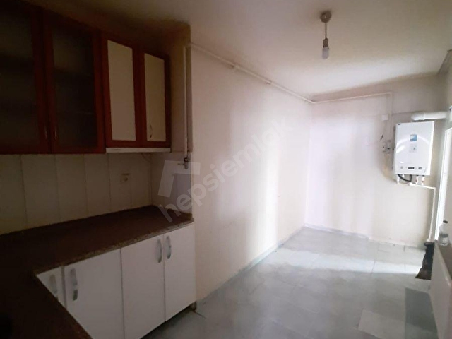 YENİBAĞLAR MAH ÜNİVERSİTE CADDESİ YAKINI 3+1 GENİŞ KİRALIK DAİRE K109