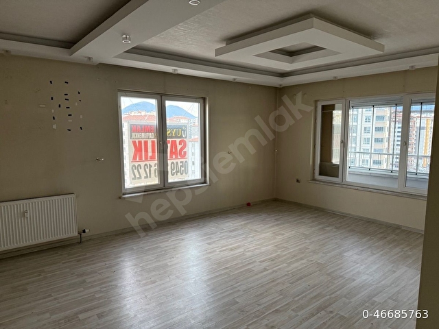 Aydınlıkevler mahallesinde Satılık Daire 14 katlının 9. Katı 220M2 4+1 odalı Merkezi Pay Ölçerli - Görsel 20
