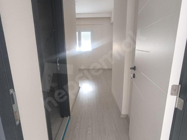 İKÇÜ yakınında doğalgazlı kiralık 1+1 - Görsel 8
