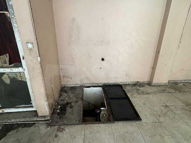FAMİLY DEN MERKEZİ KONUMDA KİRALIK 250 M² DEPOLU DÜKKAN - Görsel 11