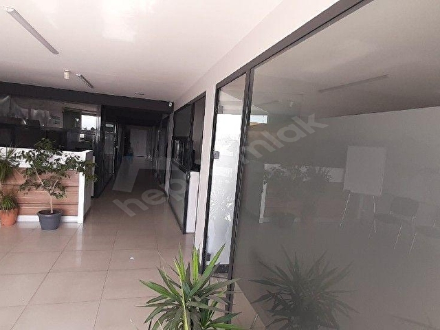 Aksaray Yenikapıda Birçok İşkoluna Uygun Üçkatlı ve Bodrumlu Kiralık Bina - Görsel 13