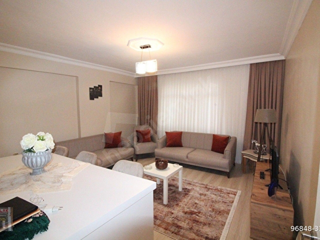 BAHÇELİEVLER M K PAŞA ONUR MARKET ARSA TAPULU 4.KAT 2+1 SATILIK DAİRE - Görsel 3