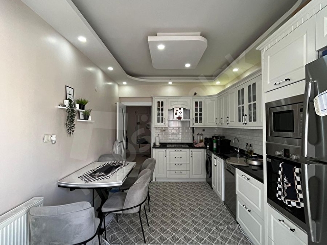 ACİLL SATILIK 4+1 odalı fulll bakımlı cadde üzeri arakat daire - Görsel 14