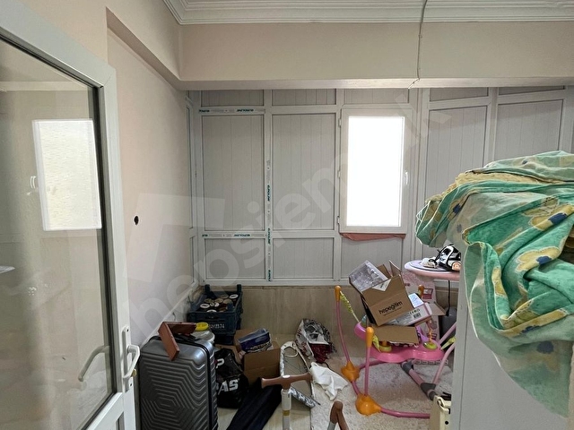ACİLL SATILIK 4+1 odalı fulll bakımlı cadde üzeri arakat daire - Görsel 19