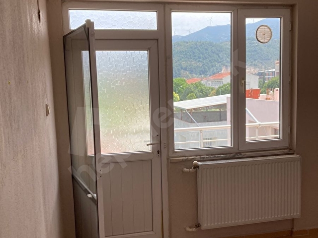 Prestij Caddesi 3+1 90 m2 Asansörsüz Doğalgazlı Cam Balkonlu - Görsel 9